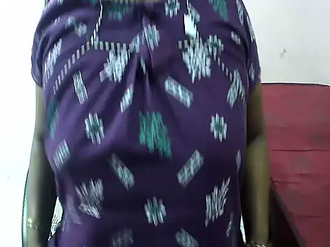Snapshot of telugu_indhu_0001 chatting on 06-03-26, 04:44 telugu indhu 0001 online show from 06-03-26, 04:44