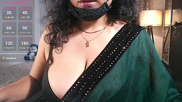 hot menka online show from 05-01-26, 06:02