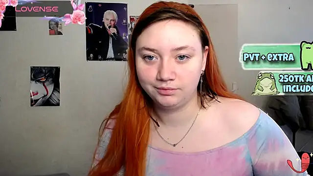 Snapshot of Bitchy_Lily chatting on 01-19-25, 11:01 Bitchy Lily online show from 01-19-25, 11:01