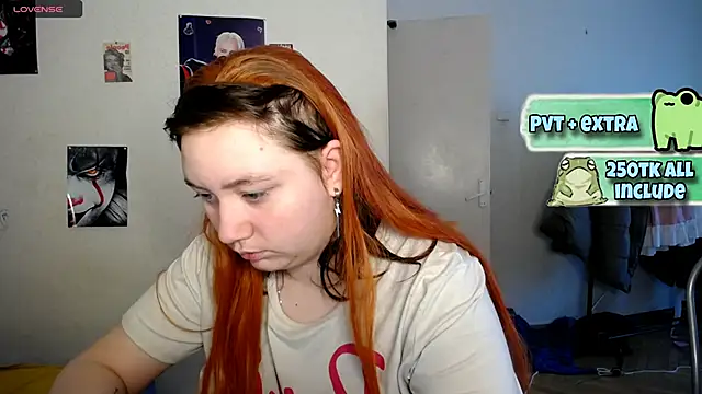 Snapshot of Bitchy_Lily chatting on 01-13-25, 08:58 Bitchy Lily online show from 01-13-25, 08:58