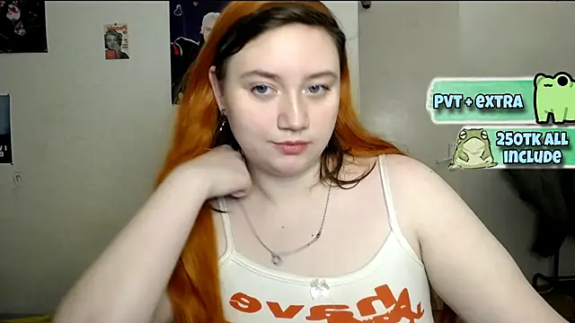 Snapshot of Bitchy_Lily chatting on 01-24-25, 05:21 Bitchy Lily online show from 01-24-25, 05:21