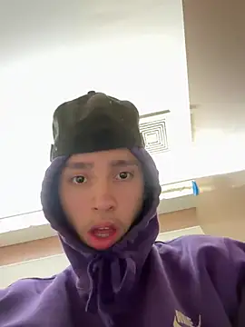 qbaby96 online show from 02-12-25, 11:18