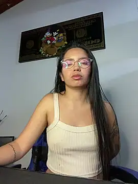 Rosita forever  online show from 10-31-25, 03:58