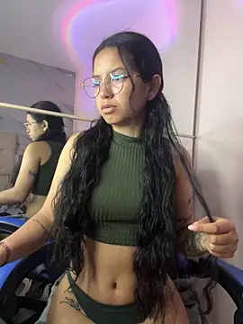 Rosita forever  online show from 11-15-25, 01:48