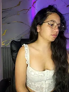 Rosita forever  online show from 10-20-25, 08:09