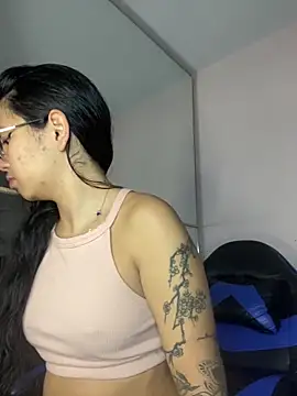 Snapshot of Rosita_forever_ chatting on 02-24-26, 01:34 Rosita forever online show from 02-24-26, 01:34