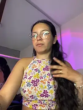 Rosita forever  online show from 05-14-26, 04:48