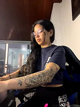 Rosita forever  online show from 11-09-25, 01:37