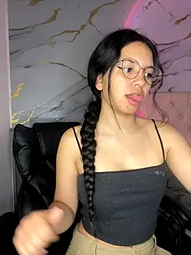 Rosita forever  online show from 10-16-25, 02:03