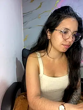 Rosita forever  online show from 10-18-25, 08:33