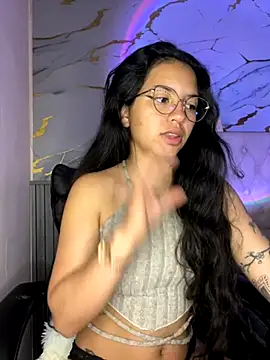 Rosita forever  online show from 10-13-25, 02:07