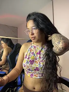 Rosita forever  online show from 11-24-25, 06:19