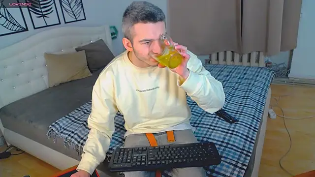 Devin Jay online show from 01-30-25, 07:59