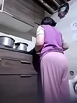 Saori san  online show from 01-12-25, 01:11