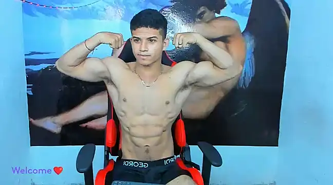 Snapshot of oliver_thompsson7 chatting on 12-20-24, 02:48 oliver thompsson7 online show from 12-20-24, 02:48