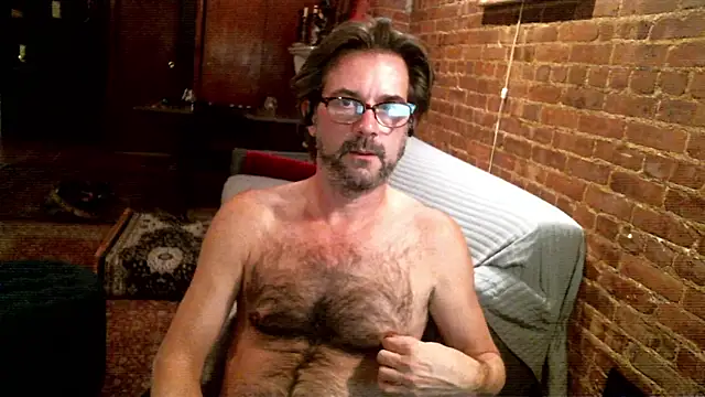 Johnny Bottoms online show from 12-17-25, 01:21