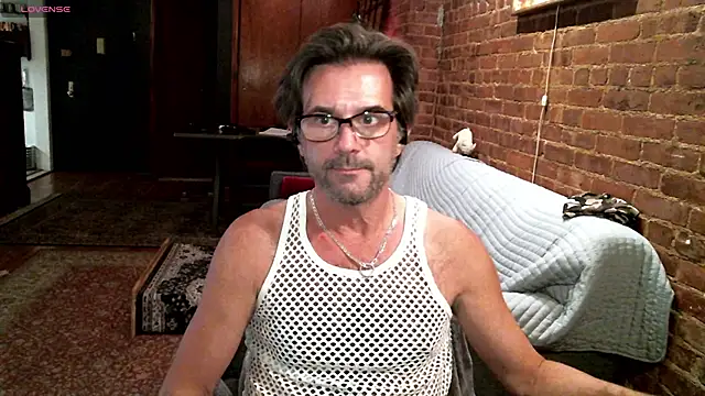 Johnny Bottoms online show from 11-21-25, 11:37