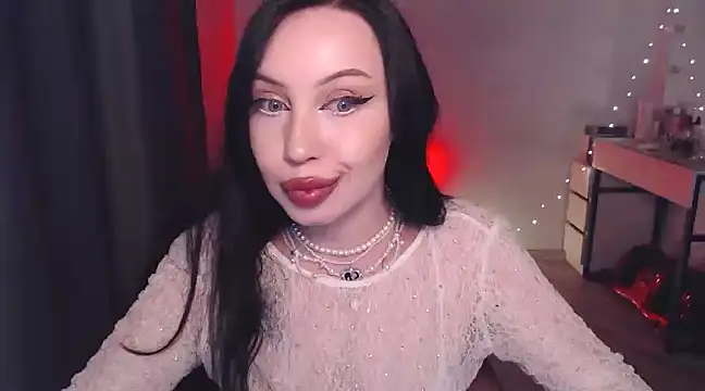 Snapshot of MoranaMissGod chatting on 01-28-25, 10:12 MoranaMissGod online show from 01-28-25, 10:12