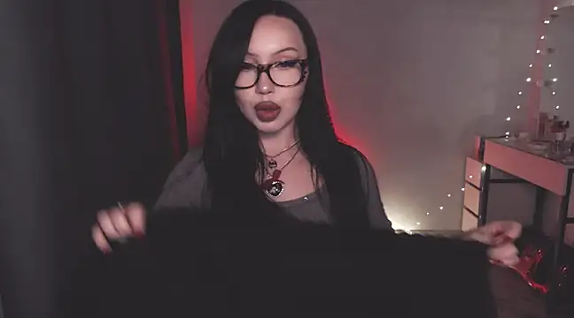 Snapshot of MoranaMissGod chatting on 01-29-25, 08:14 MoranaMissGod online show from 01-29-25, 08:14