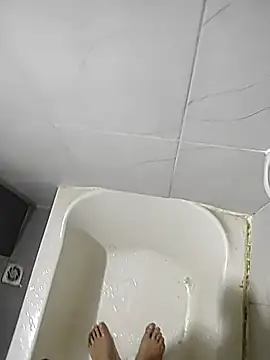 DTuannHallT online show from 12-15-25, 11:49