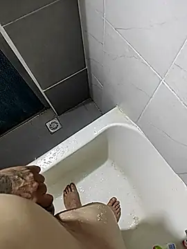 DTuannHallT online show from 12-22-25, 12:33