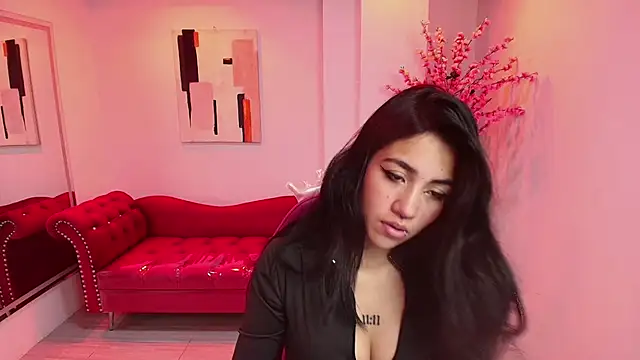 Leia queens online show from 02-25-25, 11:10