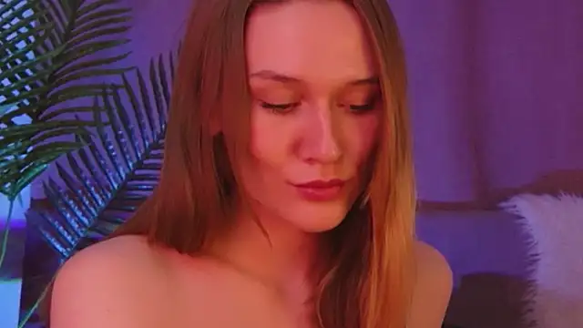 Hina  Derry online show from 01-13-25, 04:30