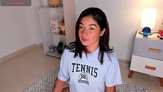 Snapshot of martina_roldam chatting on 02-12-25, 02:35 martina roldam online show from 02-12-25, 02:35