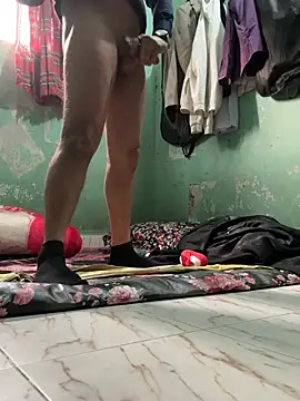 GildanK18 online show from 01-14-26, 09:46