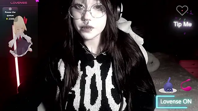 chloe crystall killer online show from 11-08-25, 05:00