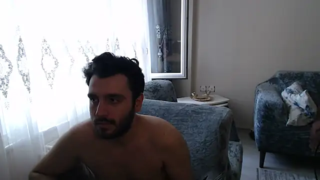 handsomeee04 online show from 06-09-26, 01:34