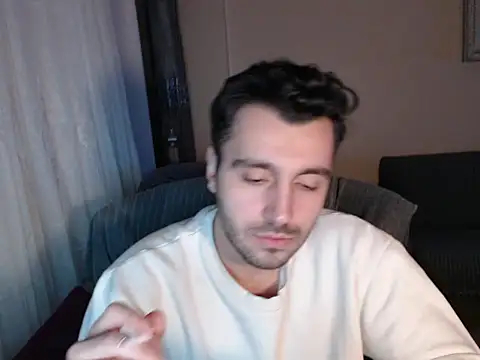 handsomeee04 online show from 11-26-25, 10:21