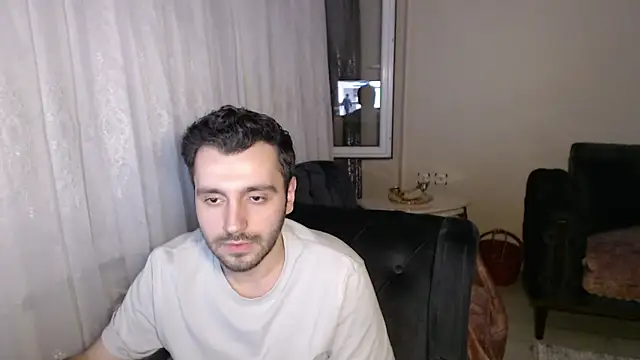 handsomeee04 online show from 05-30-26, 08:47