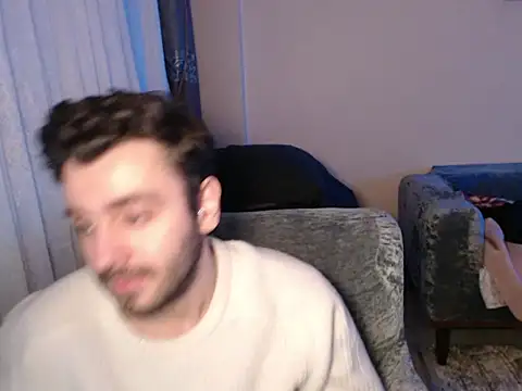 handsomeee04 online show from 04-03-26, 05:19