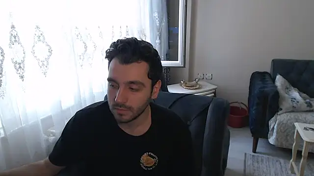 handsomeee04 online show from 05-28-26, 03:07