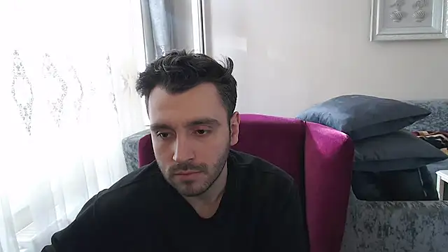 handsomeee04 online show from 02-25-26, 01:33