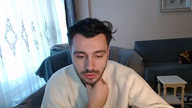 handsomeee04 online show from 12-15-25, 05:57