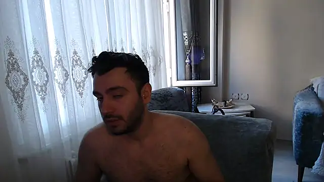 handsomeee04 online show from 06-29-26, 04:39