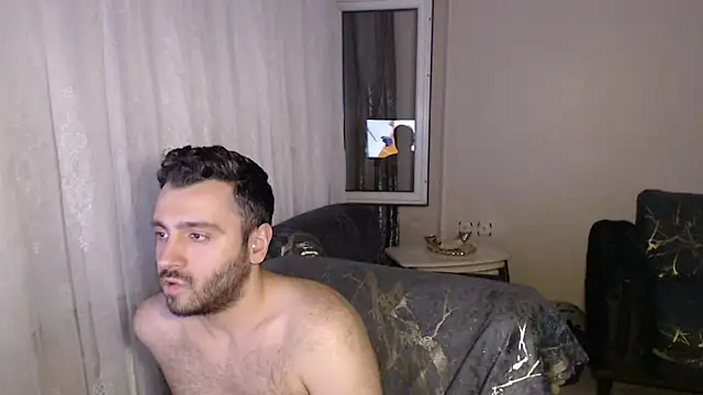 handsomeee04 online show from 07-07-26, 11:19