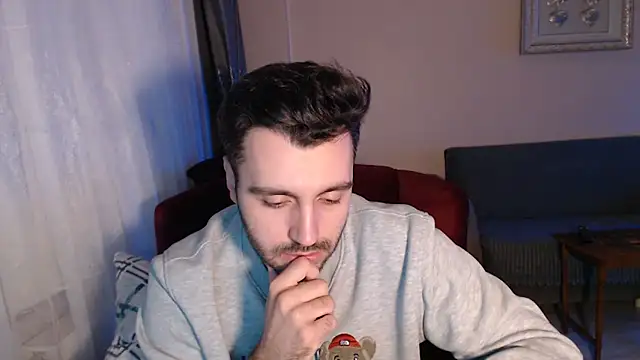 handsomeee04 online show from 11-12-25, 10:13