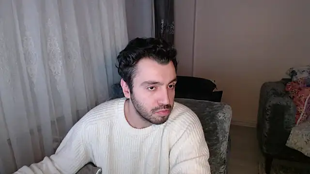 handsomeee04 online show from 04-18-26, 08:53