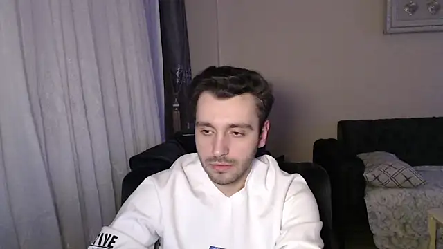 handsomeee04 online show from 03-24-26, 10:10