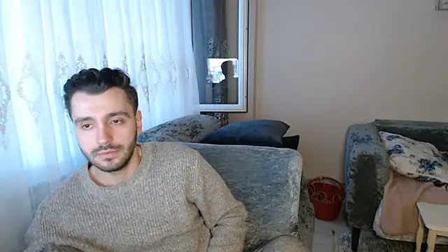 handsomeee04 online show from 04-28-26, 04:55