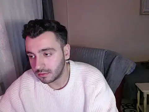 handsomeee04 online show from 01-10-26, 10:38