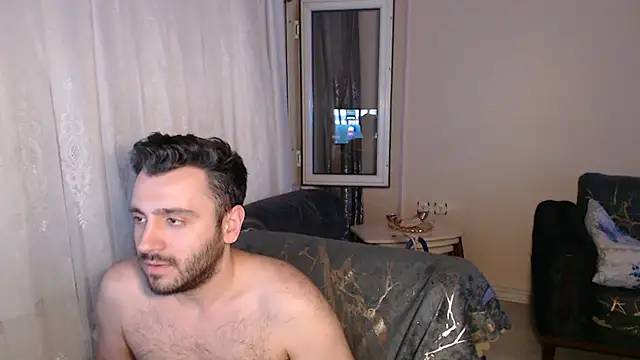 handsomeee04 online show from 07-08-26, 11:38