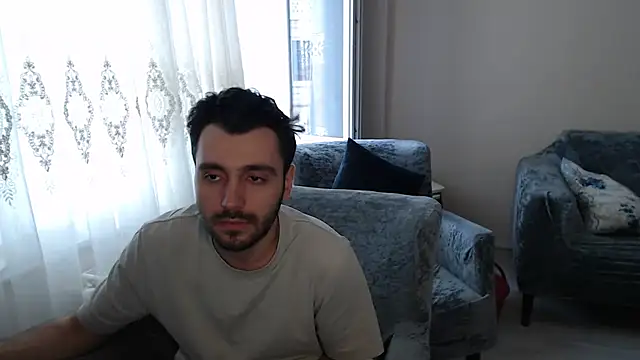 handsomeee04 online show from 05-20-26, 04:09