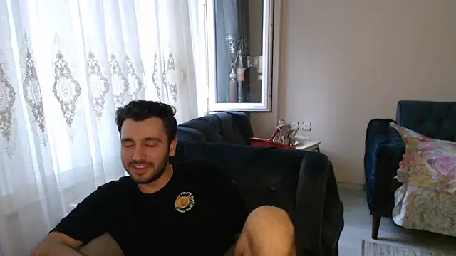 handsomeee04 online show from 05-29-26, 03:45