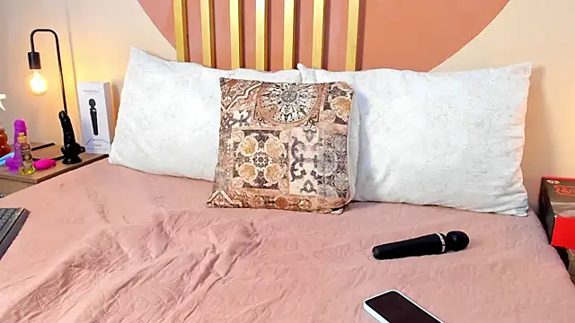 Nicole Angels  online show from 11-25-25, 07:58