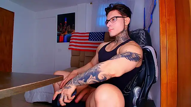 DennisWalkerr online show from 04-12-26, 10:46