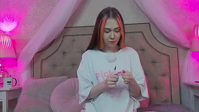 SashaMeow online show from 03-28-26, 04:19